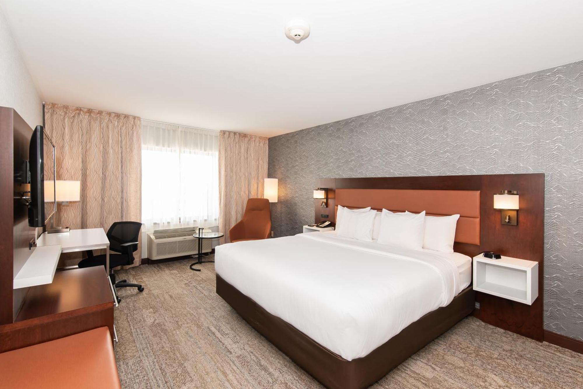 Quality Inn & Suites Val-d'Or Dış mekan fotoğraf