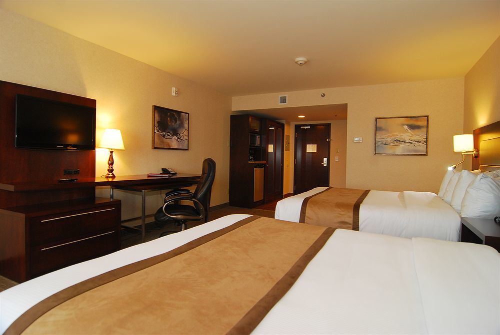 Quality Inn & Suites Val-d'Or Oda fotoğraf